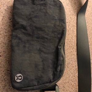 Lululemon Belt Bag (Fanny Pack)